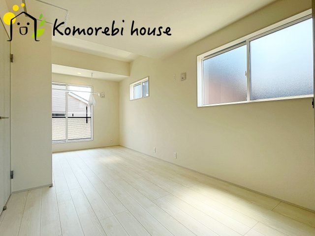桶川市北1丁目　8期　新築一戸建て　ブルーミングガーデン　02の寝室|26.5.14　撮影済み