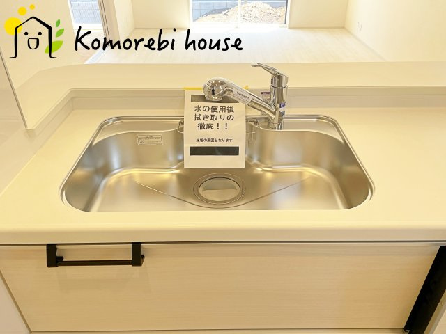 桶川市北1丁目　8期　新築一戸建て　ブルーミングガーデン　02のキッチン|26.5.14　撮影済み