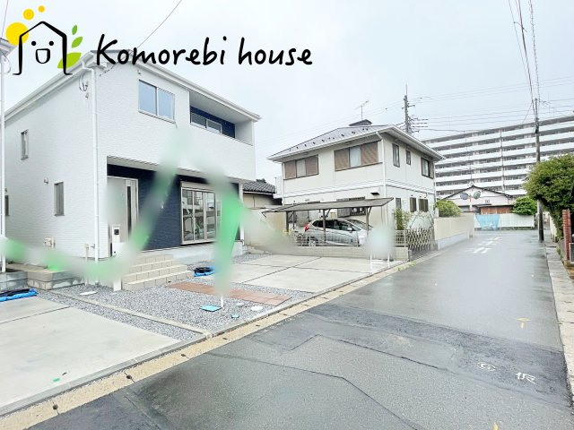 桶川市神明　1期　新築一戸建て　テラシエ　01の前面道路含む現地写真|前面道路含む現地写真です