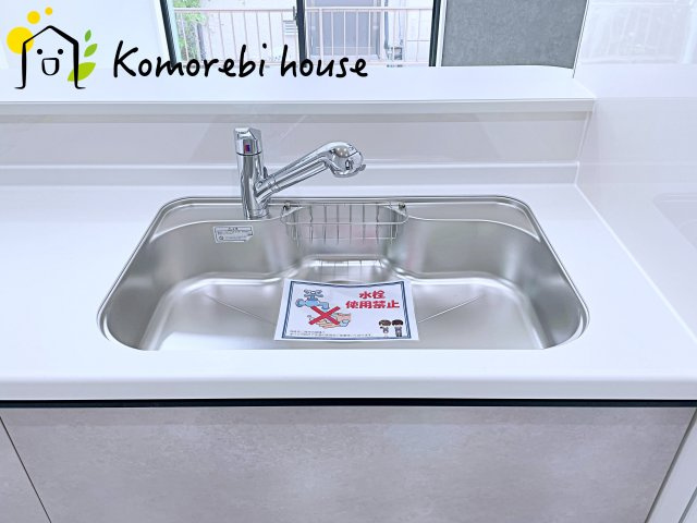 桶川市坂田　10期　　新築一戸建て　グラファーレ　01のキッチン|お料理しやすいキッチンです