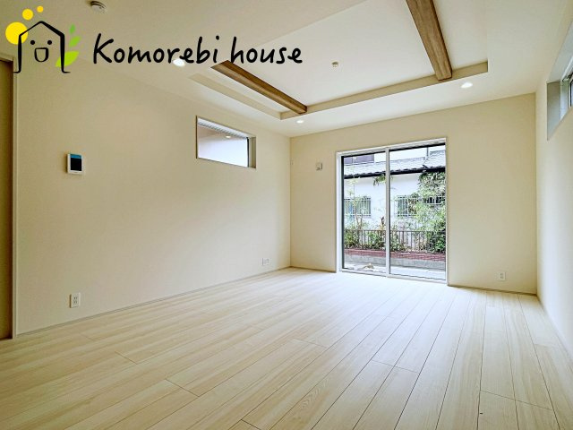 桶川市北1丁目　7期　新築一戸建て　ブルーミングガーデン　01の居間・リビング|26.4.20　撮影済み