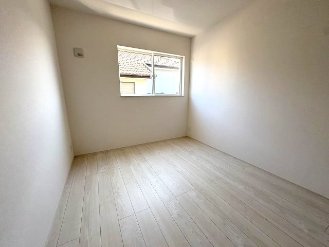 【子供部屋】 | 大野城市第6南ヶ丘1丁目　2号棟（全2棟）【仲介手数料無料・0円】 | 現地写真。