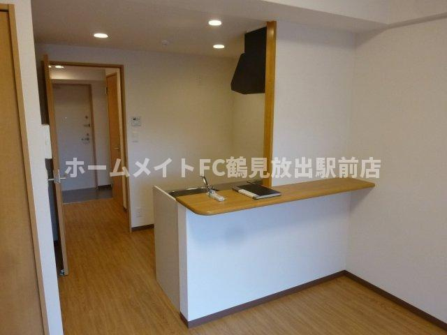 大阪市鶴見区浜４丁目の賃貸マンションの内装