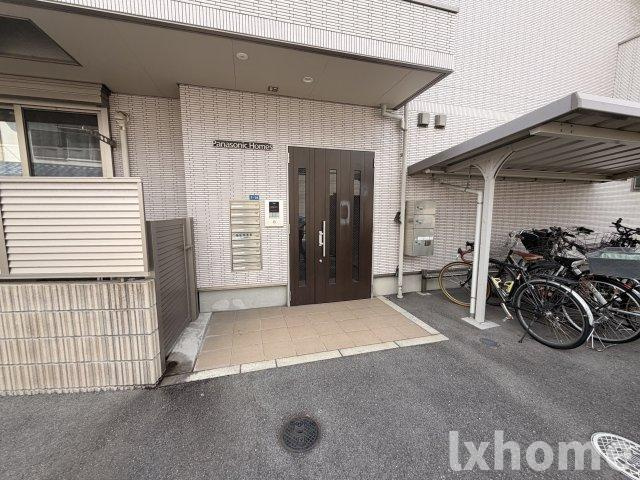 HYDRANGEA CUBEのエントランス
