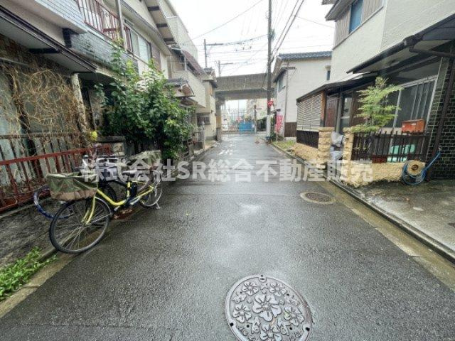 寿町1丁目中古戸建の前面道路含む現地写真|前面道路含む現地写真です