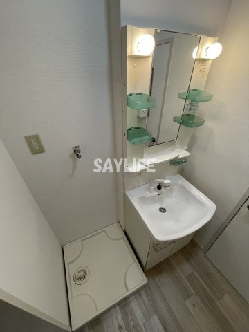 アロンディール諏訪の洗面所