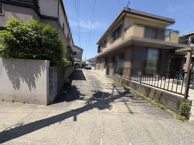 【その他】 | 春日市須玖南2丁目1期　1号棟（全1棟）【仲介手数料無料・0円】 | 現地写真。前面道路です。