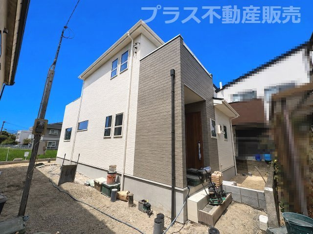 【外観】 | 春日市須玖南2丁目1期　1号棟（全1棟）【仲介手数料無料・0円】 | 現地写真。プラス不動産販売なら、現場の全ての棟をまとめてご見学頂けます。