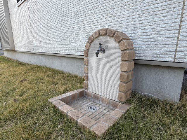 北代田町中古住宅のその他|■外水道もかわいいですね