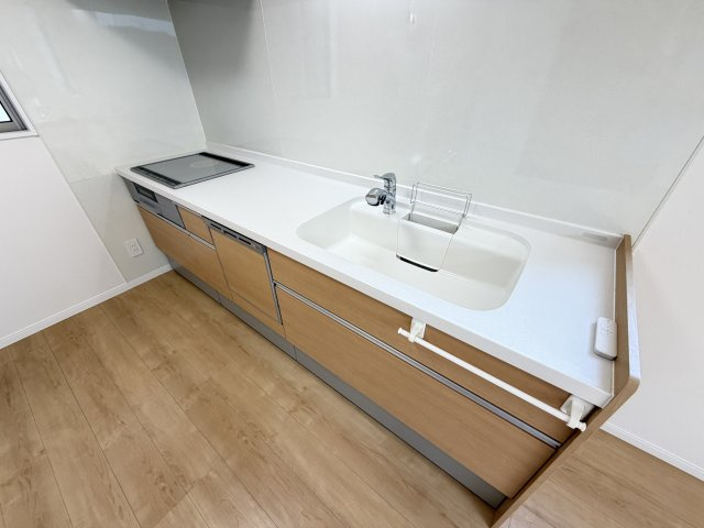 北代田町中古住宅のキッチン|■システムキッチン