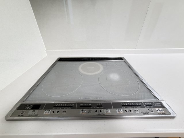 北代田町中古住宅のキッチン|■IHクッキングヒーター搭載