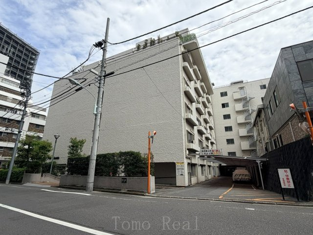 ヴィラ赤坂の外観