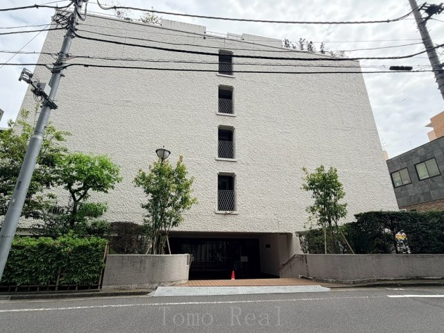 ヴィラ赤坂の外観