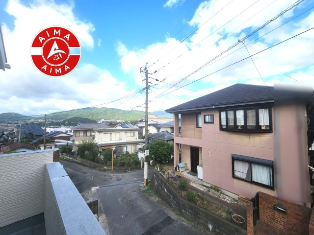 太宰府市吉松3丁目第4-2棟（2号棟）の展望|窓から緑が見える物件も魅力的です。