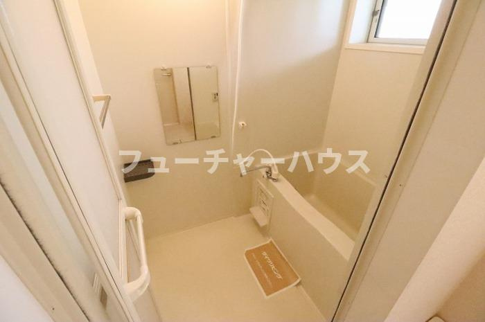 グロースピュアの浴室