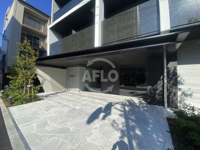 S-RESIDENCE福島Alovita(エスレジデンス福島アロヴィータ)のエントランス|S-RESIDENCE福島Alovita(エスレジデンスフクシマアロヴィータ)　エントランス