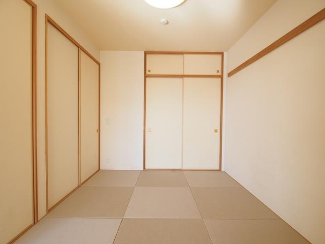 プラウド江坂の内装