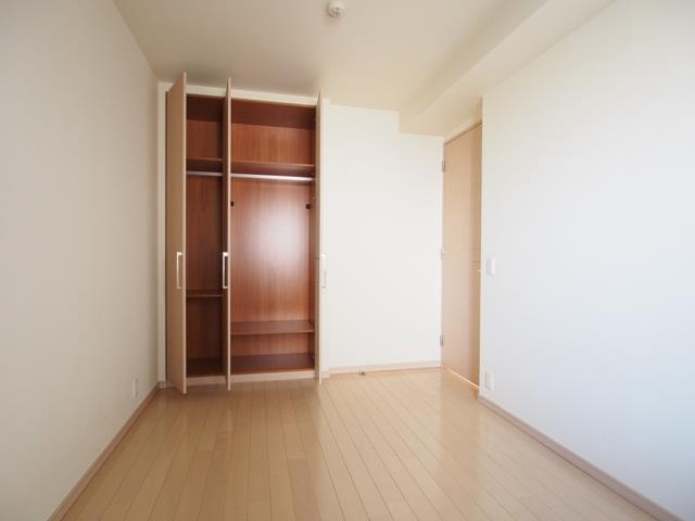 プラウド江坂のその他