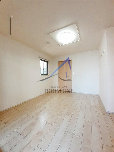 フォンテーヌの寝室|寝室です。
