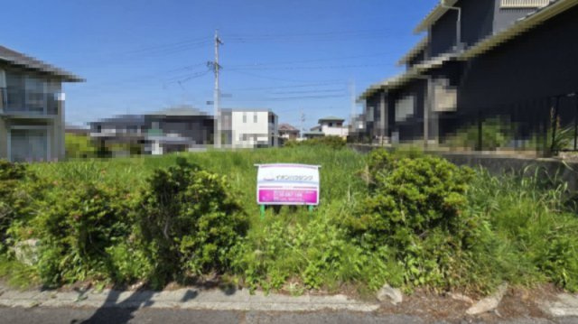 名張市つつじが丘南3番町　建築条件無し売土地