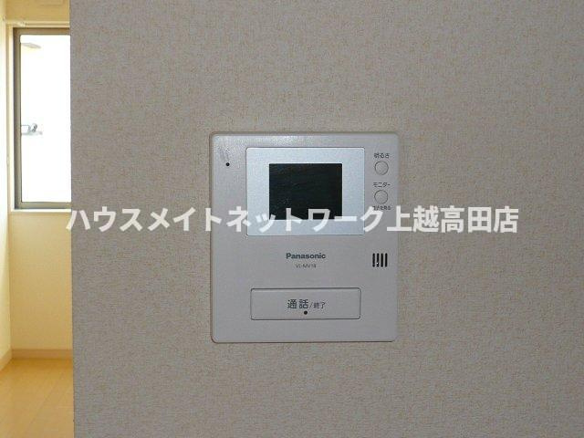 ルミエール　デュースのセキュリティ|モニターホン（同室タイプ２０２号室の画像を掲載）