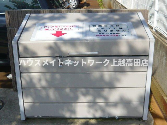 ルミエール　デュースの設備|外部物置