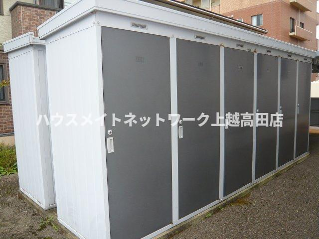 ルミエール　デュースの設備|外部物置