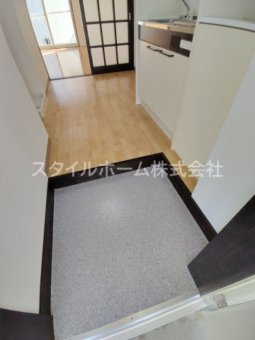 フリーダム　Bの玄関|別部屋写真です。
