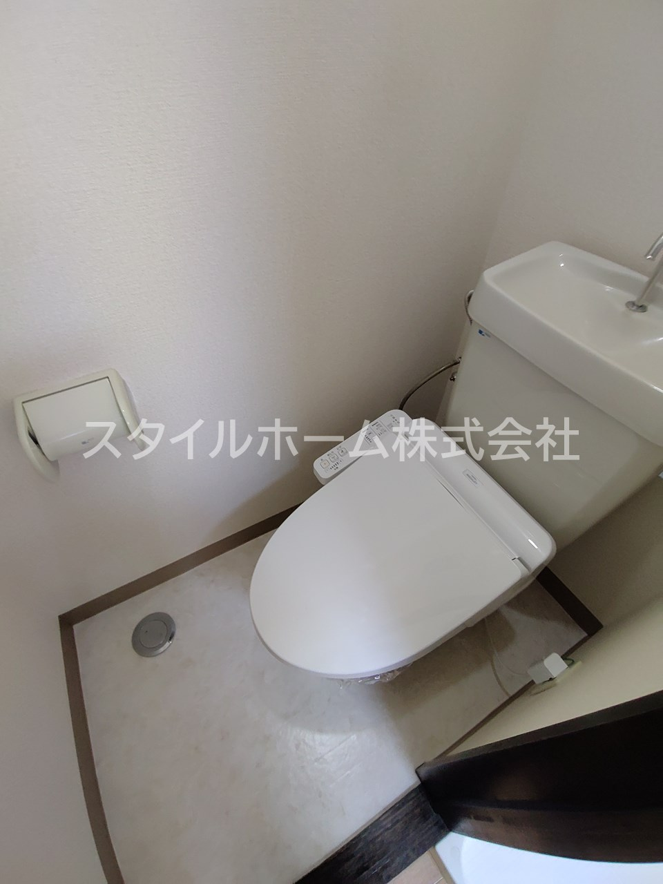 フリーダム　Bのトイレ|別部屋写真です。