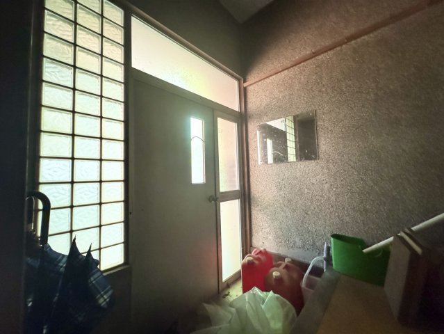 筑西市塚原中古戸建の玄関