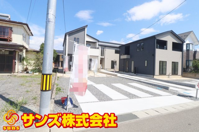 郡山市東原1丁目　　　１号棟　　　富田東小学校、富田中学区の外観|南西側から見た区画全体♪