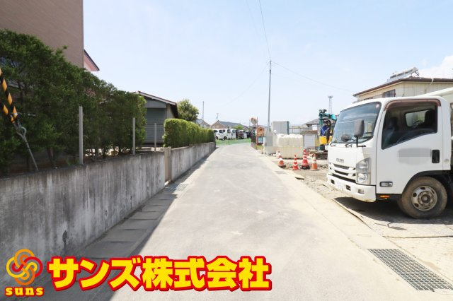 郡山市東原1丁目　　　１号棟　　　富田東小学校、富田中学区の外観|南側前面道路