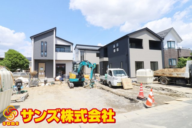 郡山市東原1丁目　　　１号棟　　　富田東小学校、富田中学区の外観|南西側から見た区画全体♪