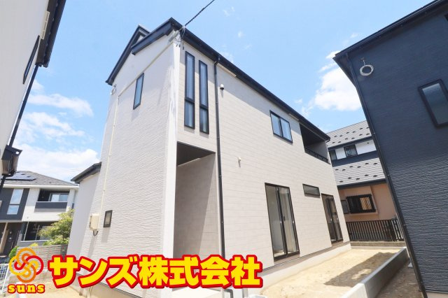 郡山市東原１丁目　　　２号棟　　　富田東小学校、富田中学区の外観|南西側から見た外観♪