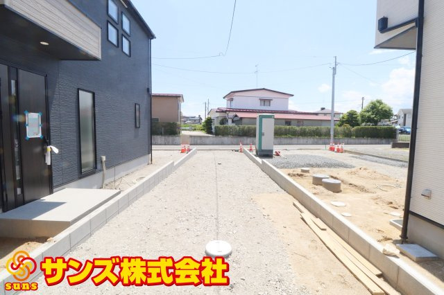 郡山市東原１丁目　　　２号棟　　　富田東小学校、富田中学区の駐車場