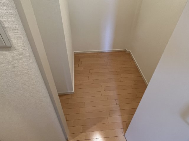 中野スカイパレスの収納|同建物別室参考写真