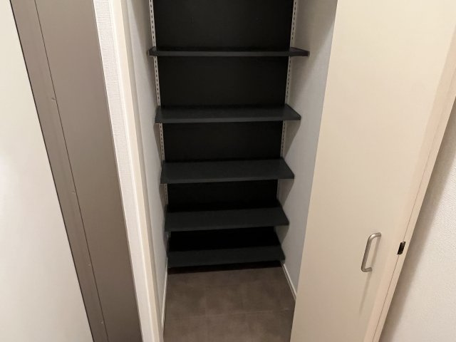 中野スカイパレスの玄関|同建物別室参考写真