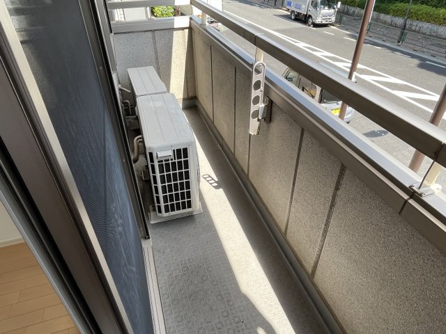 中野スカイパレスのバルコニー|同建物別室参考写真