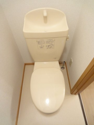 【トイレ】 | ツインスターＢ | 落ち着いた色調のトイレです