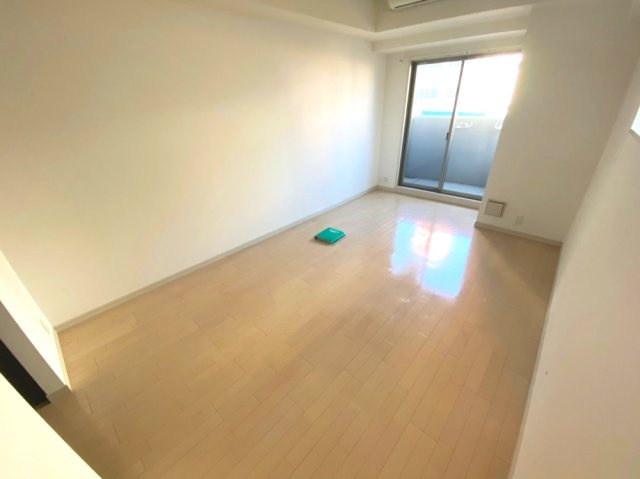 エステムプラザ名古屋・栄プレミアム　名古屋市賃貸　仲介手数料無料の居間・リビング