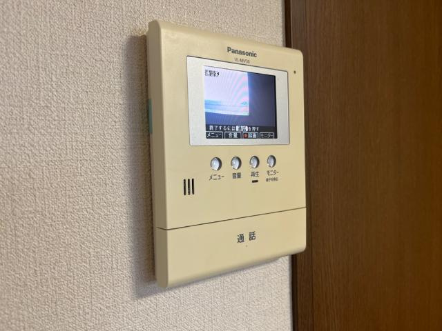 メゾン・サンセリテの内装|カメラ付インターホン