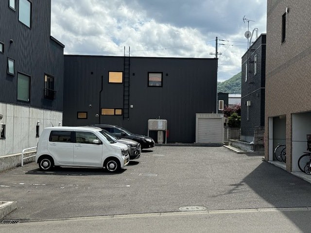 イポナ宮の森の駐車場