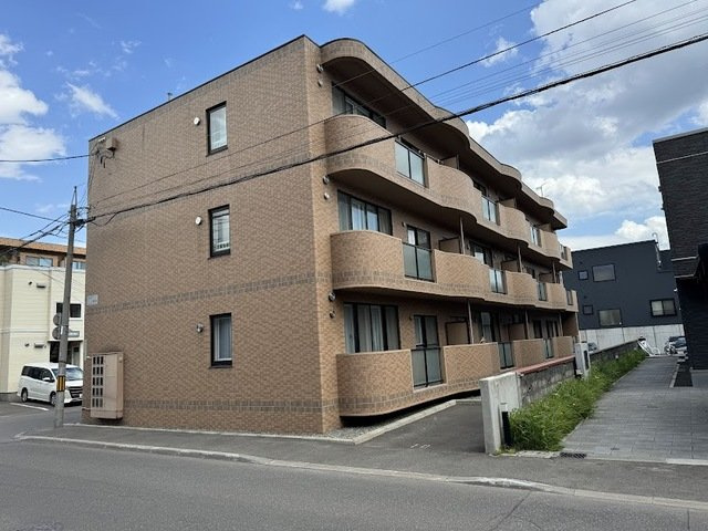 イポナ宮の森
