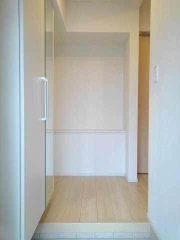 ディープ　リヴィールの玄関|明るい玄関です