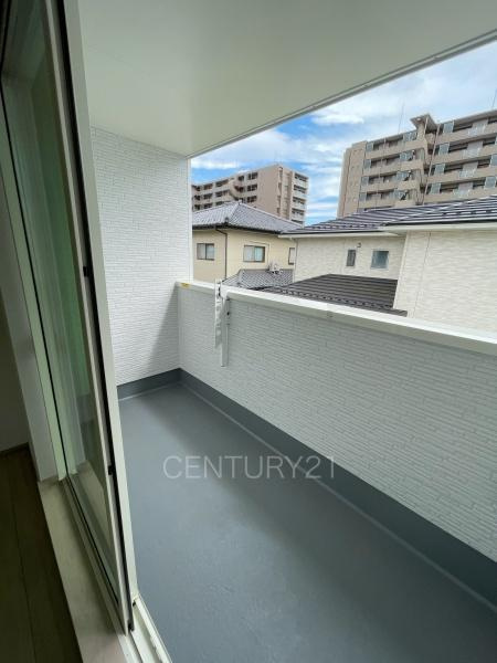 前橋市六供町1丁目A号棟のバルコニー|天井付きバルコニー