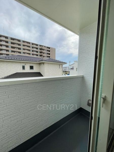 前橋市六供町1丁目A号棟のバルコニー|バルコニーが２ヶ所あります。