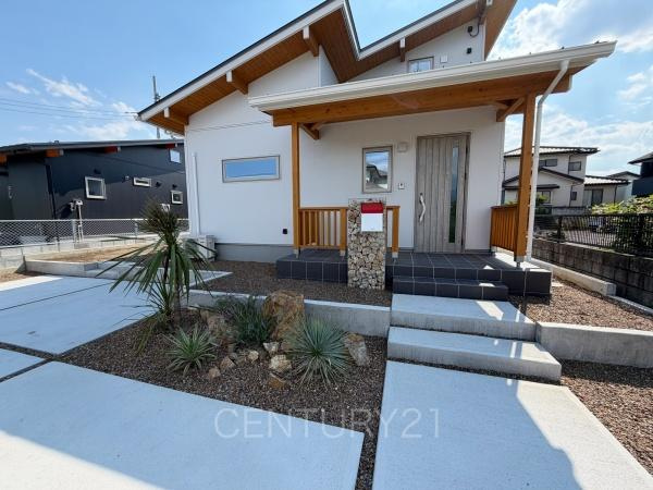 POCHE吉岡町漆原の玄関