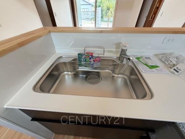 COVACO吉岡町漆原のキッチン|浄水器付きです。