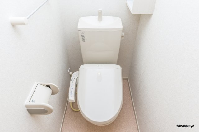 ガーデンハウス朝日山　Fのトイレ