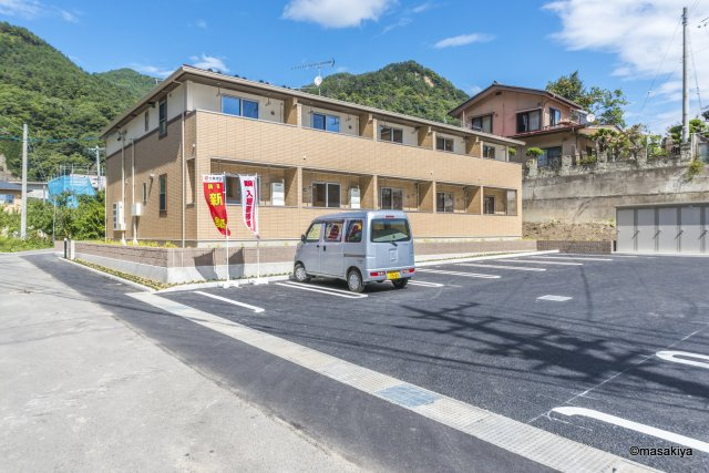 ガーデンハウス朝日山　Fの外観